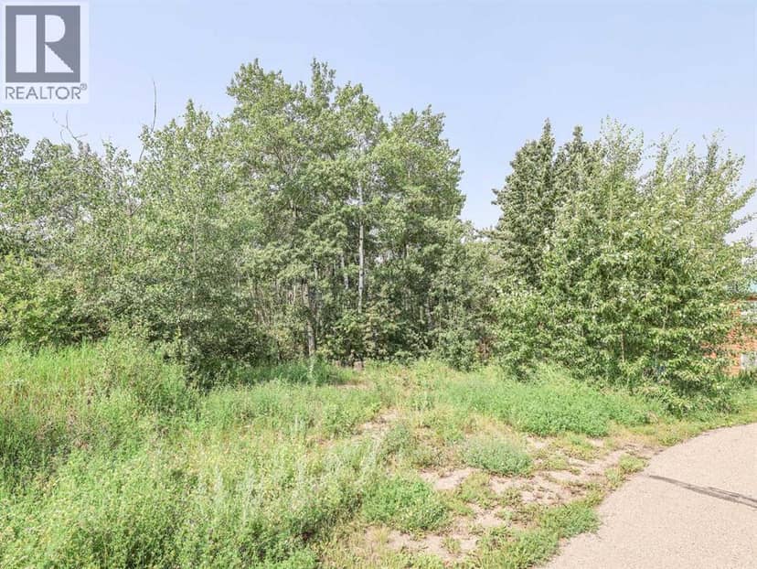 4 Aspen Crescent — photo 13 of 18