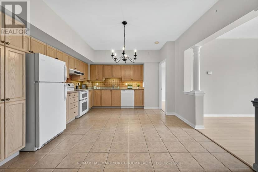 509 - 2500 Rutherford Road — photo 10 of 32