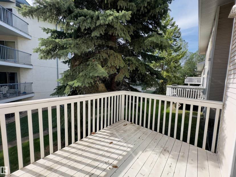 #48 6608 158 AV NW — photo 19 of 40