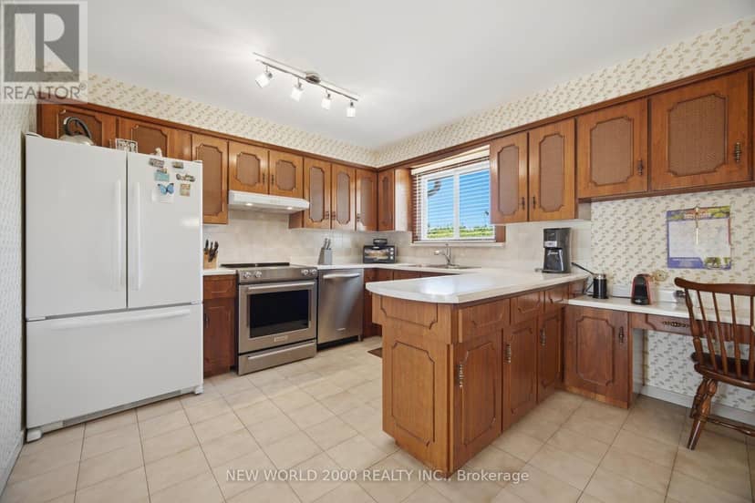 48 Clair Road — photo 10 of 40