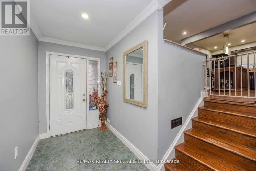 8136 Hornby Road, Halton Hills, photo 4