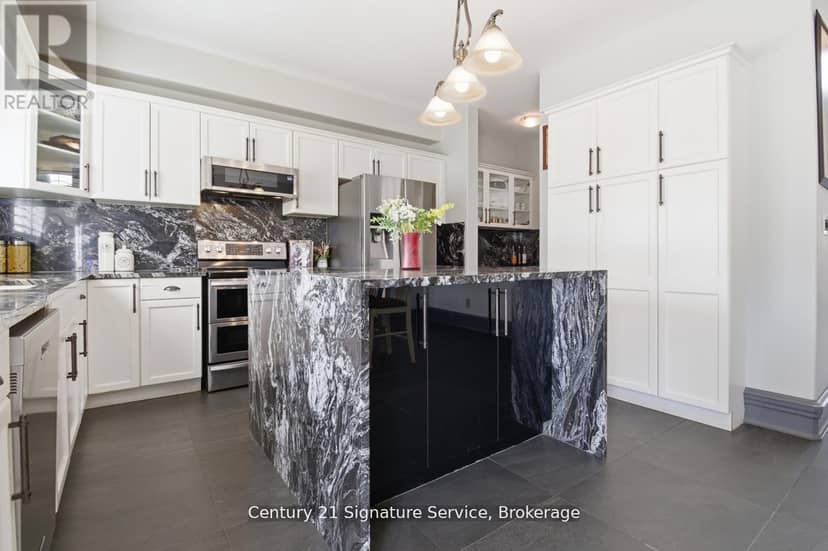654 Brian Street — photo 18 of 40