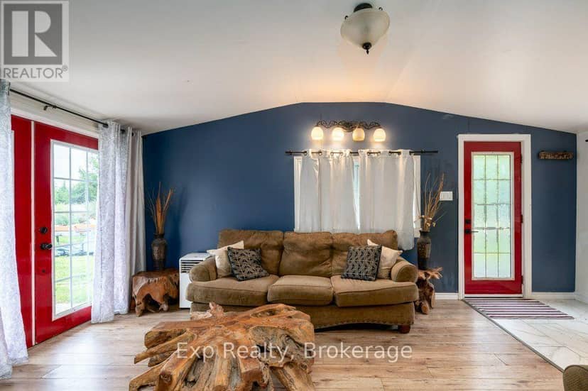 2822 Shannon Road — photo 14 of 40