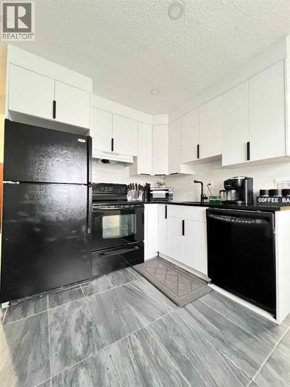 560 Northmount Drive NW, Calgary, photo 6