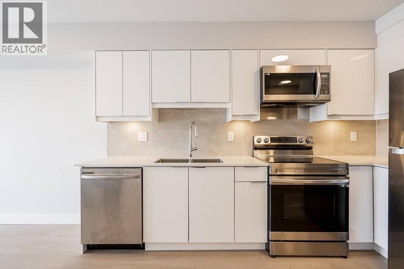 304 3050 KINGSWAY, Vancouver, photo 4