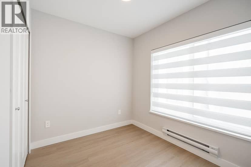 304 3050 KINGSWAY, Vancouver, photo 7