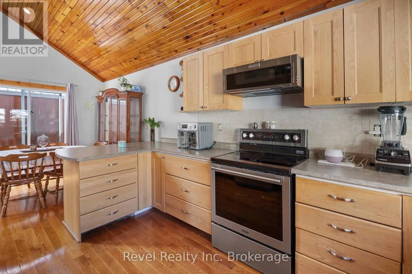 2242 Highway 124 — photo 8 of 40