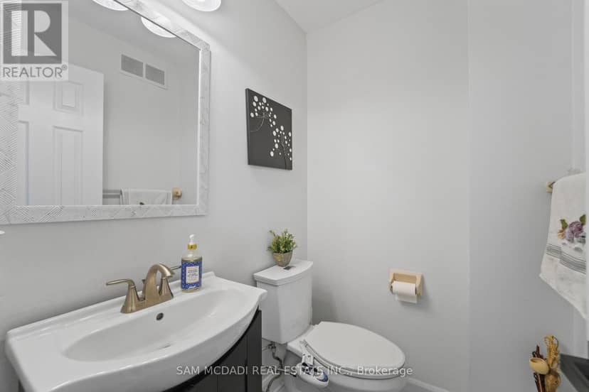 4778 Crystal Rose Drive — photo 18 of 40