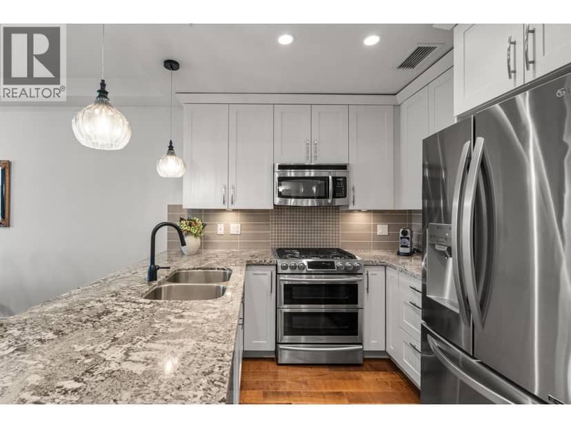 313 5099 SPRINGS BOULEVARD, Tsawwassen, photo 2