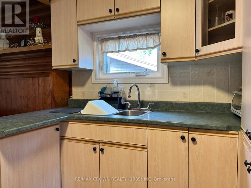 45 Lefebvre Peninsula, Moonbeam Road — photo 30 of 40