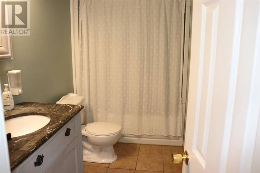 204 Main Road — photo 12 of 13