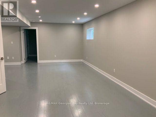 5 Oakwood Avenue N — photo 29 of 37