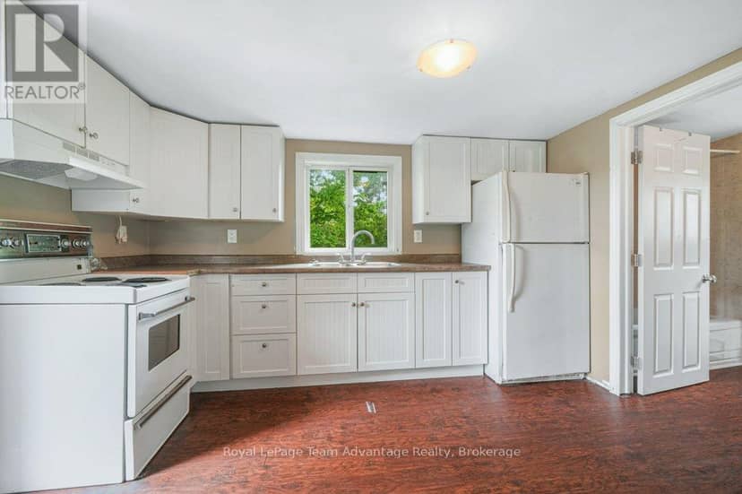 41 Emily Street, Parry Sound, photo 8