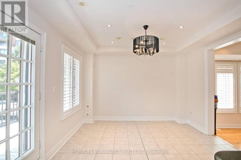 1 Mackenzie's Stand Avenue — photo 17 of 40