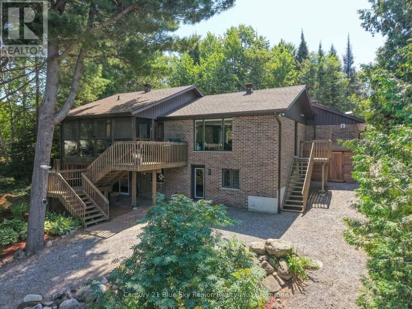 731 Macpherson Drive — photo 3 of 40