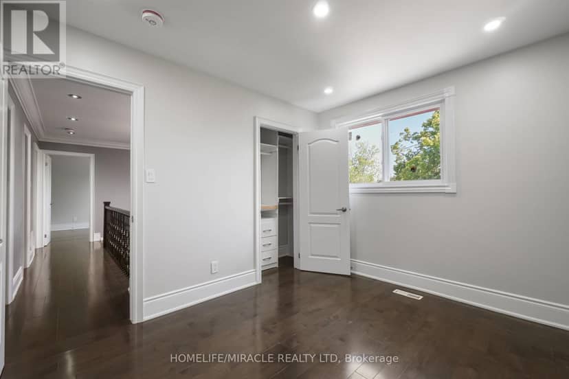 70 Cockburn Drive — photo 21 of 32