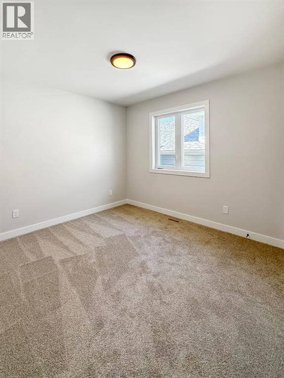 236 Greenwood Road, Coalhurst, photo 7