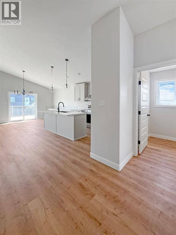 236 Greenwood Road — photo 12 of 40