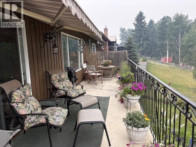 404 N BIRCH AVENUE, 100 Mile House, photo 8