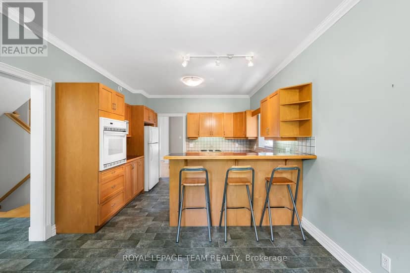 4310 Armitage Avenue — photo 11 of 40