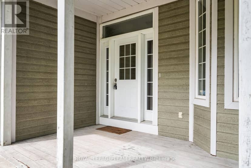 4310 Armitage Avenue — photo 4 of 40