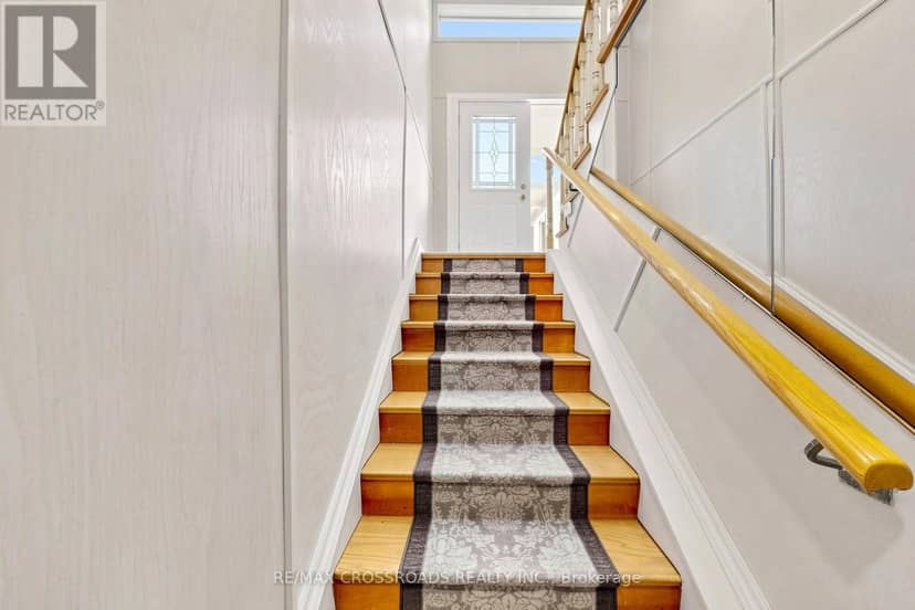 15 Alamosa Drive — photo 26 of 40