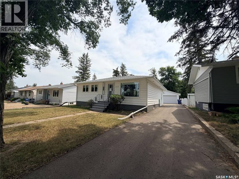 225 Dominion ROAD, Assiniboia, photo 3