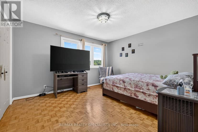 120 North Shore Road — photo 35 of 40