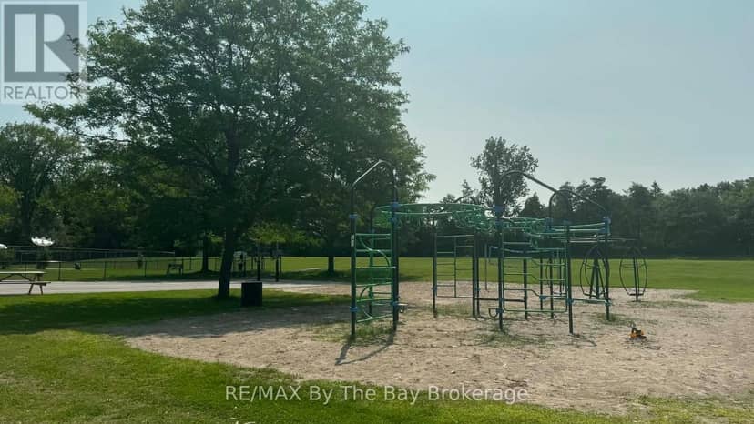 420 - 225 Platten Boulevard — photo 31 of 32