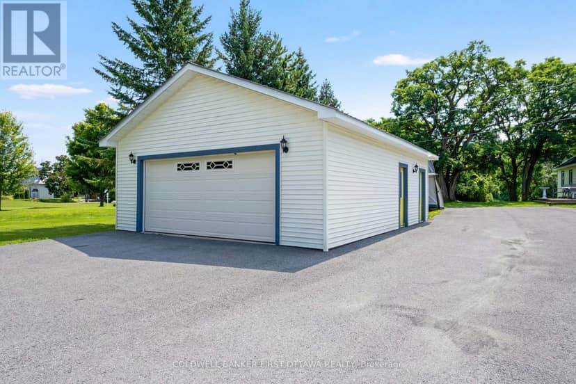 127 Rose Mac Drive — photo 11 of 40