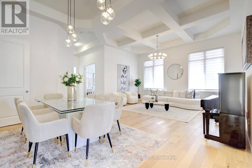96 Bond Crescent — photo 32 of 40