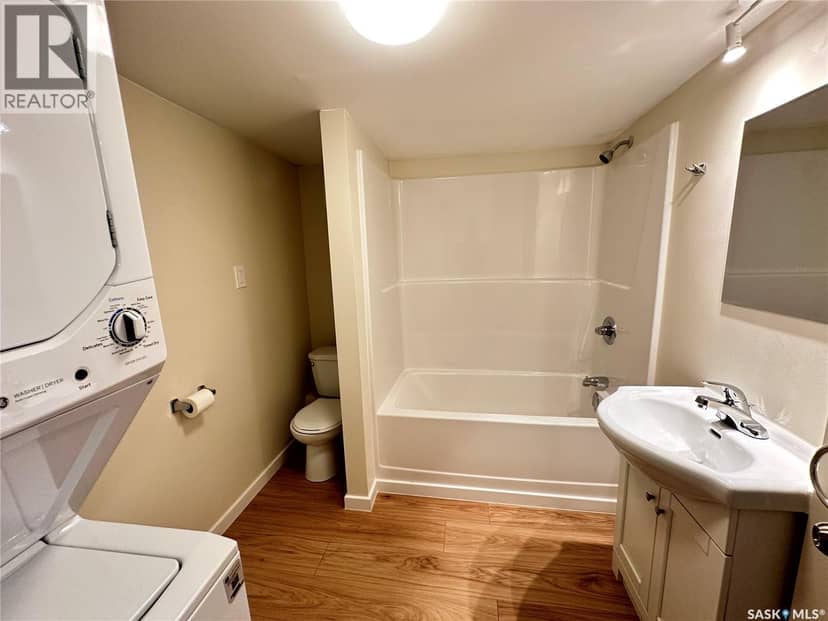 7 321 Dunlop STREET — photo 14 of 29