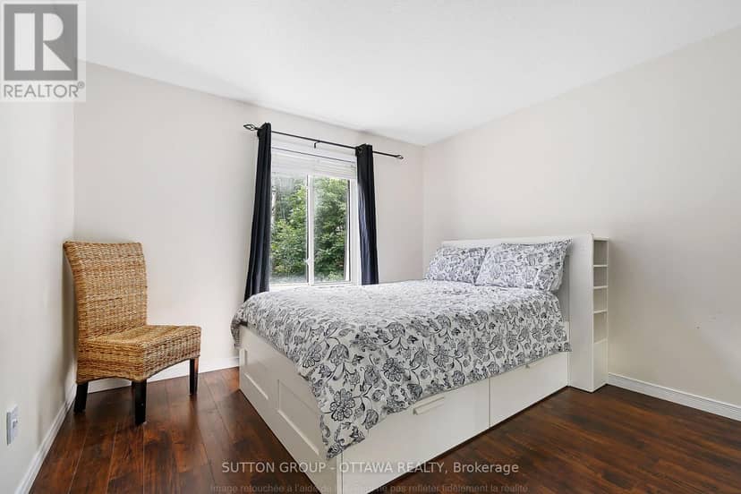 39 - 1803 Axminster Court — photo 17 of 40