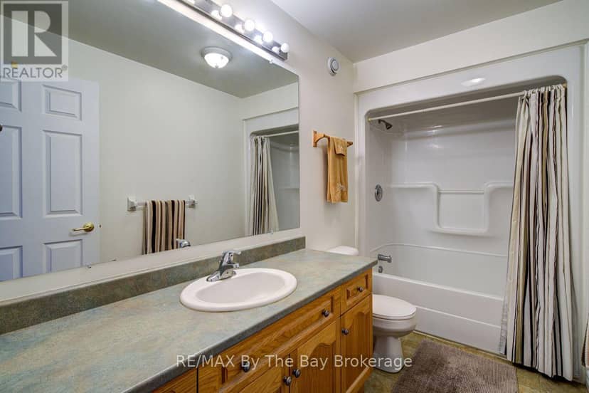 6 Illinois Crescent — photo 23 of 40