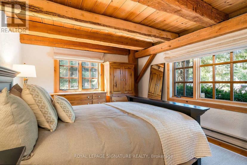 22 Newton Way — photo 24 of 40