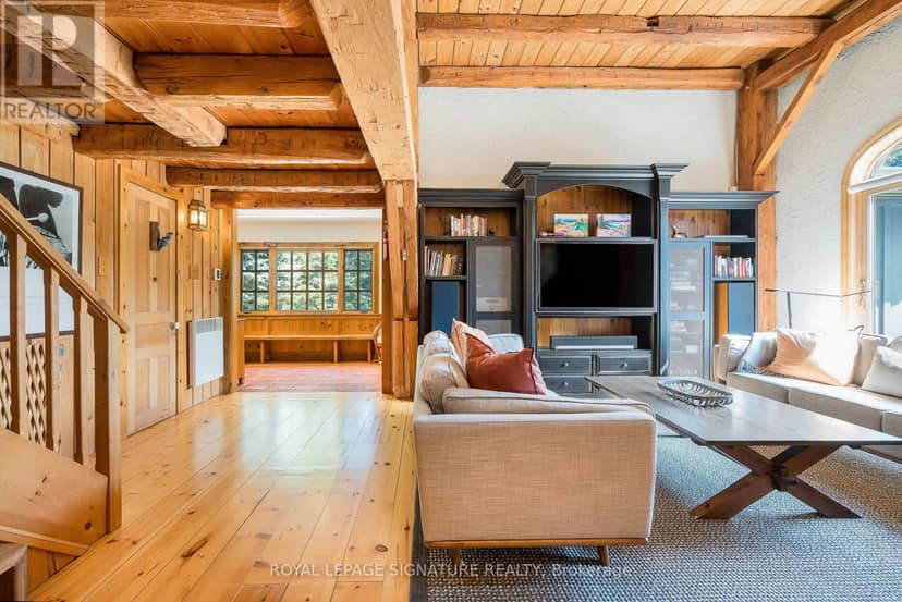 22 Newton Way — photo 9 of 40