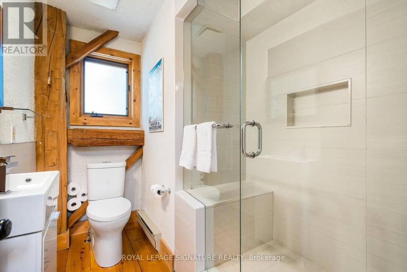 22 Newton Way — photo 29 of 40