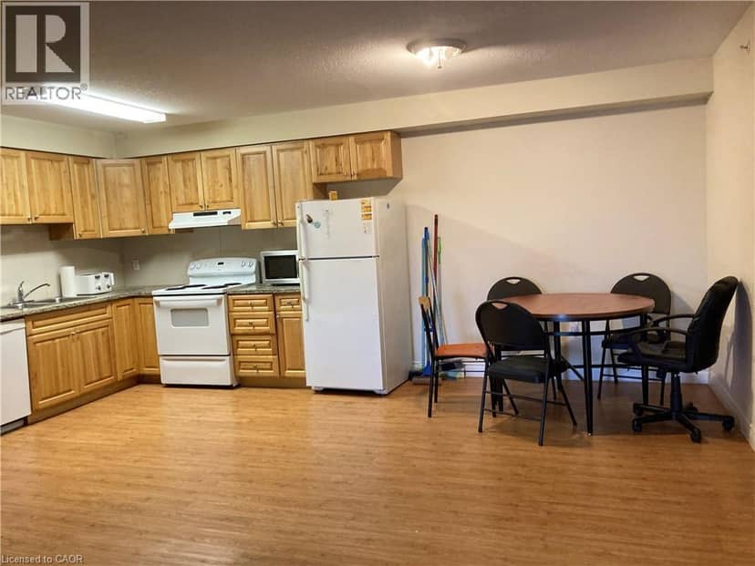 392 ALBERT Street Unit# 302 — photo 7 of 21