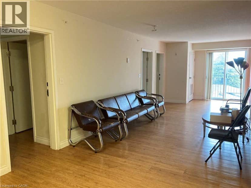 392 ALBERT Street Unit# 302 — photo 10 of 21