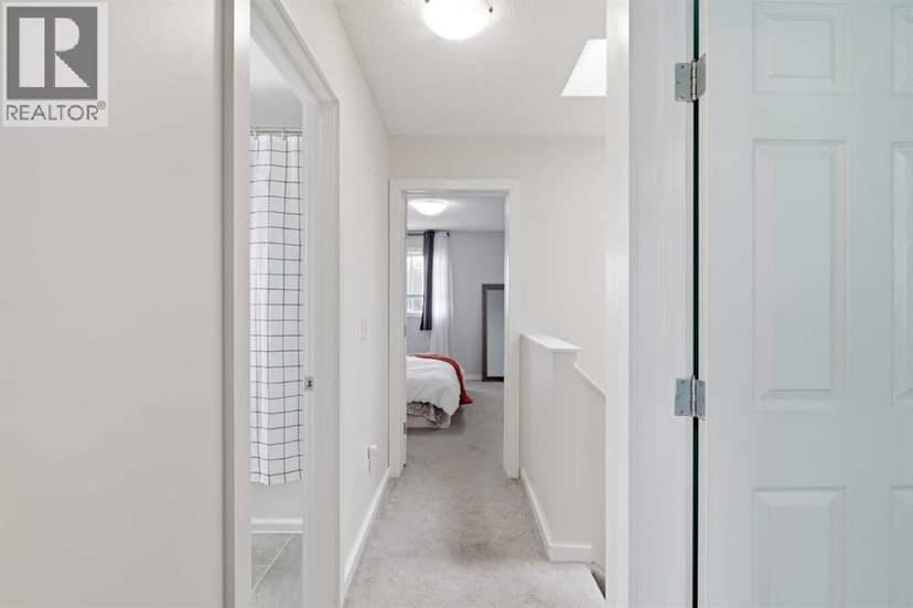9 Ross Place — photo 21 of 40
