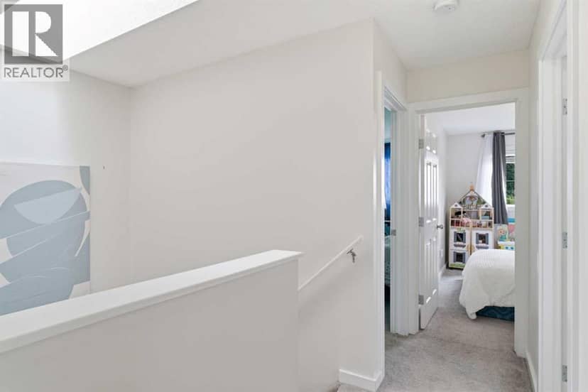 9 Ross Place — photo 26 of 40
