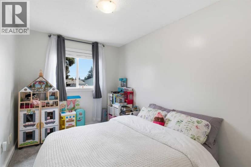 9 Ross Place — photo 27 of 40