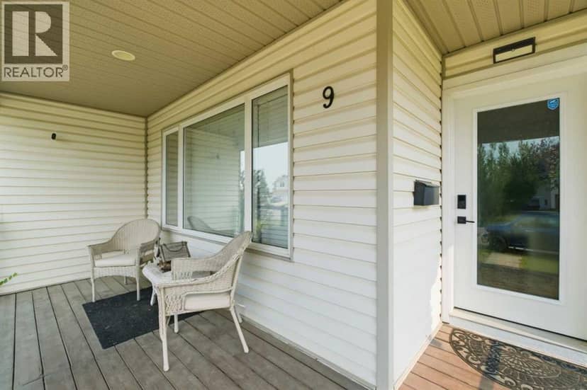 9 Ross Place — photo 39 of 40