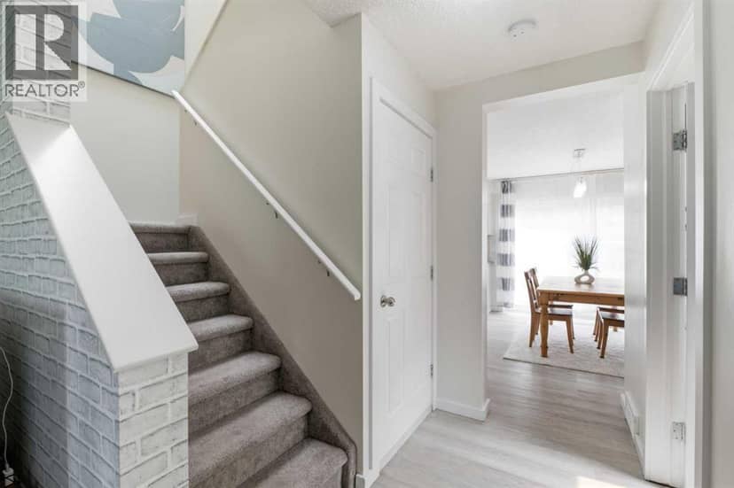9 Ross Place — photo 9 of 40