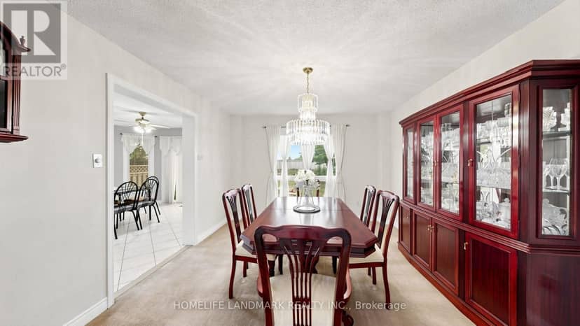 2590 Ambercroft Trail — photo 14 of 40