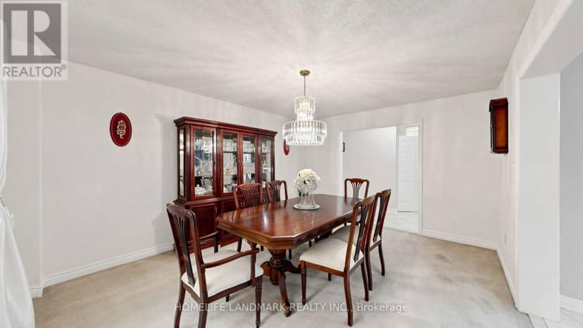 2590 Ambercroft Trail — photo 15 of 40