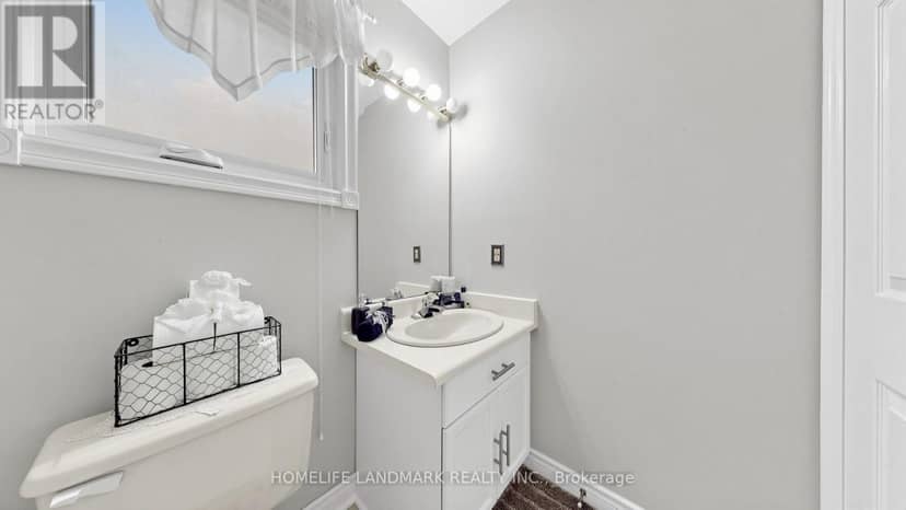 2590 Ambercroft Trail — photo 21 of 40