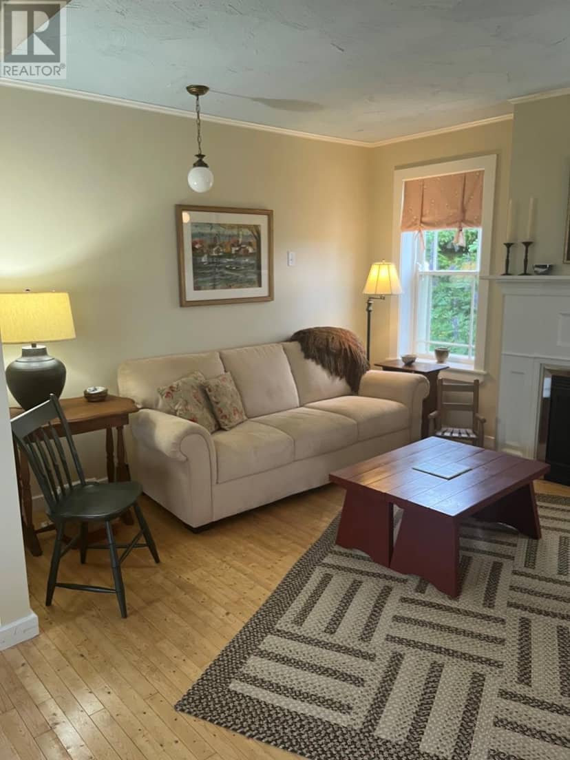 32 Mill Road — photo 22 of 40