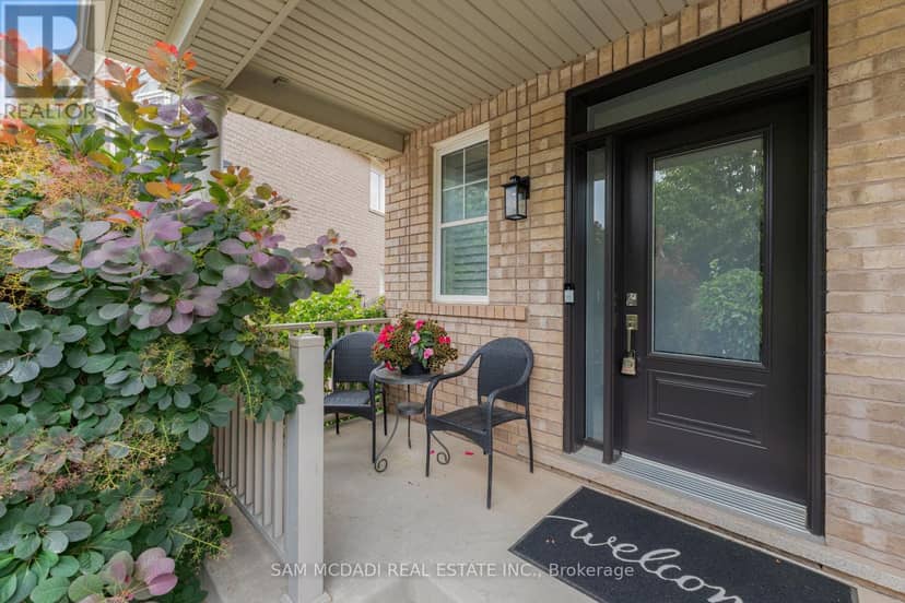 899 Pickersgill Crescent, Milton, photo 3
