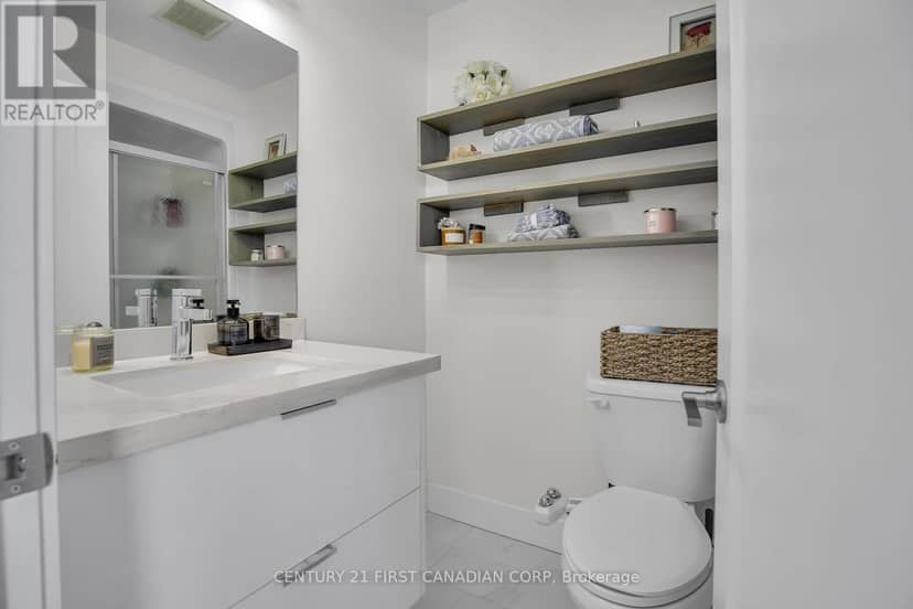 3373 Regiment Road — photo 35 of 40